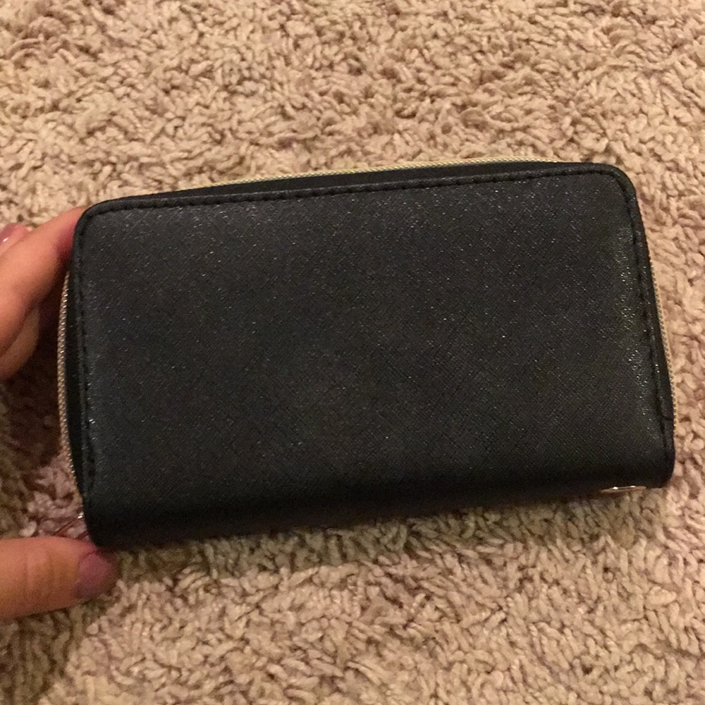 Wallet - Picture 2 of 3
